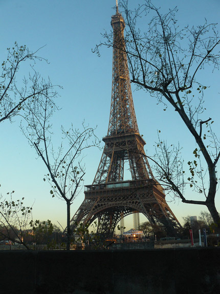 Tour-Eiffel-2-101213